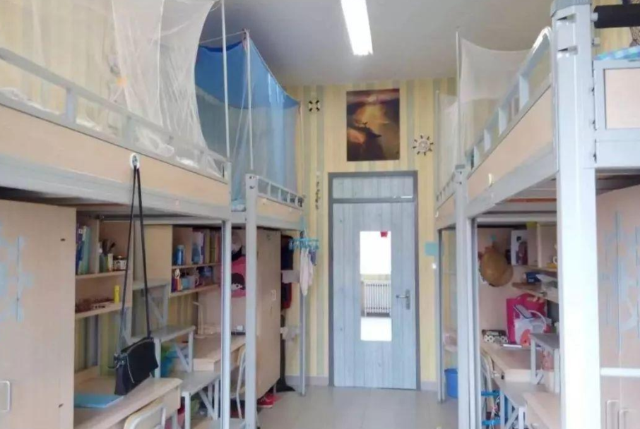 我国宿舍“很好”的4所大学，住宿条件优越，网友：我也想拥有