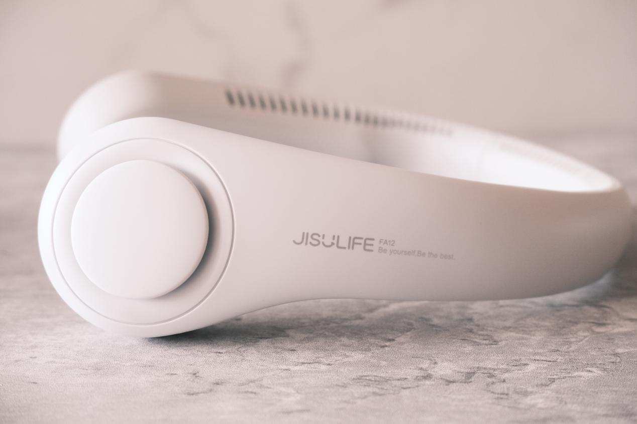 几素挂脖风扇使用体验：没有空调时的消暑利器