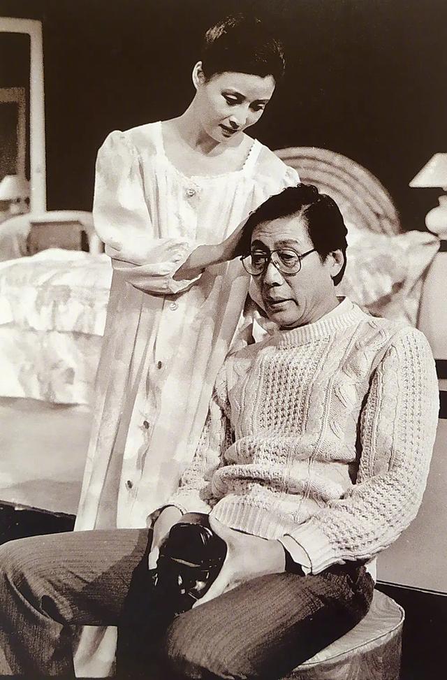 "康熙帝"焦晃:三段婚姻两次被妻子抛弃,如今87岁苦尽甘来