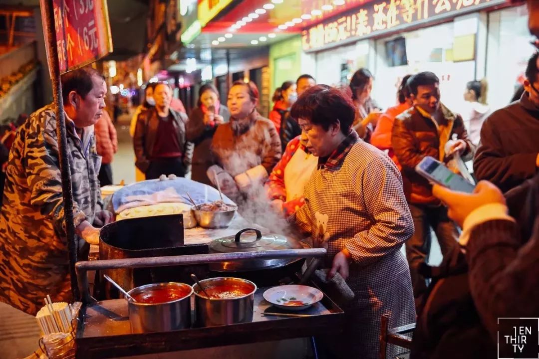 “舌尖上的武汉”——盘点50家犄角旮旯的武汉地道美食