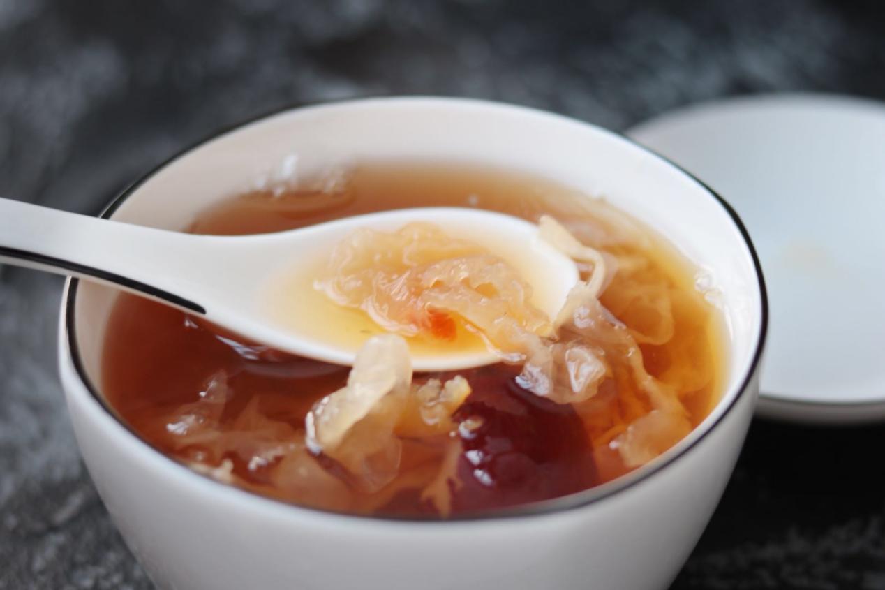 銀耳紅棗湯,銀耳紅棗湯什么功效