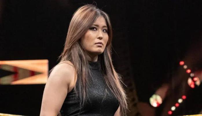 而她也是毅然决然选择了接受wwe的邀请,离开日本,前往美国发展.