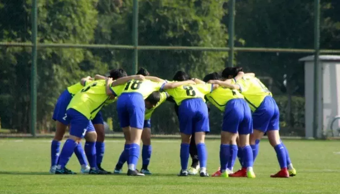 高考分数线陆续公布，而踢球好的他们免考就可进入高校