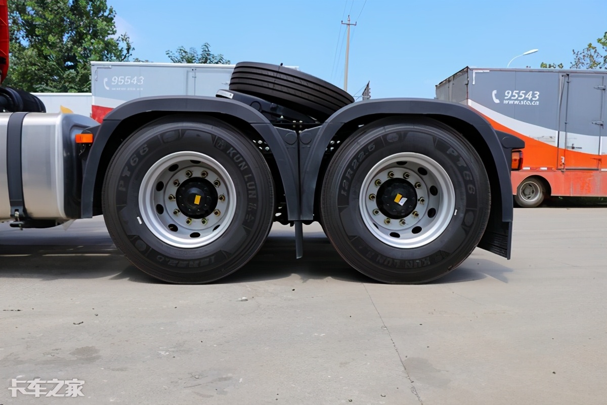 除了550马力自主动力链，汉马H9牵引车还有啥值得骄傲的