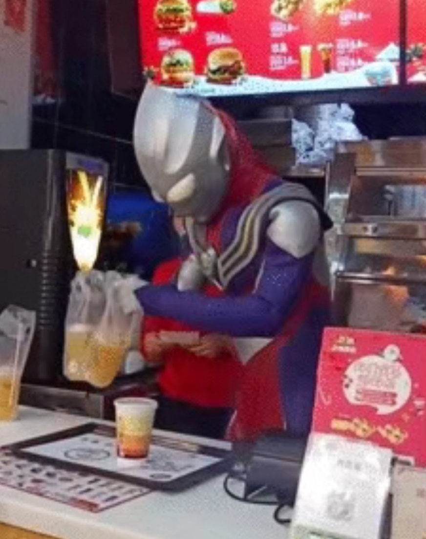 被日本嫌弃，却风靡中国25年！这部神片，没有一个男人会拒绝