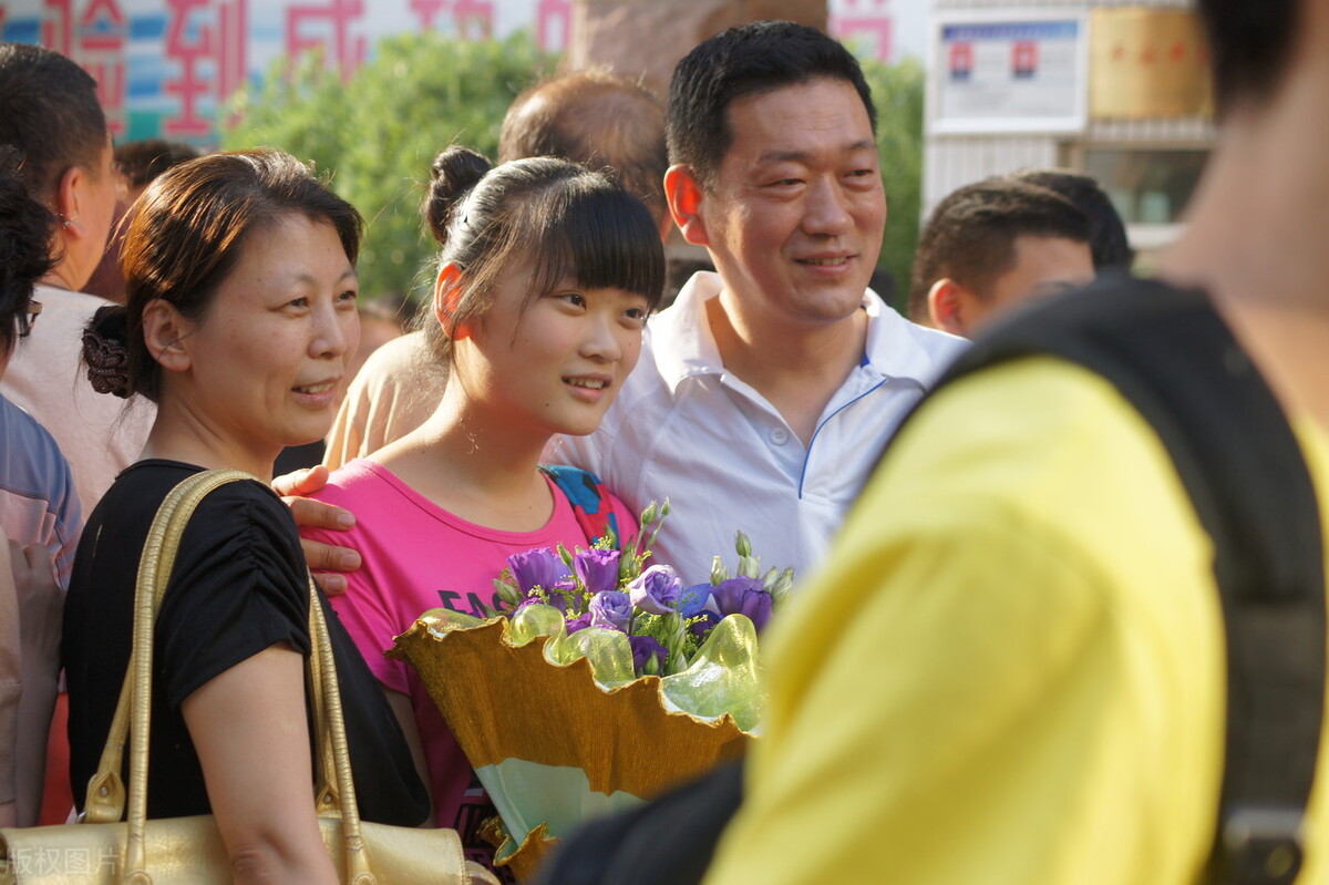 坚持能力立意 变中寻求发展——全国高考英语试卷I试题及命题评析