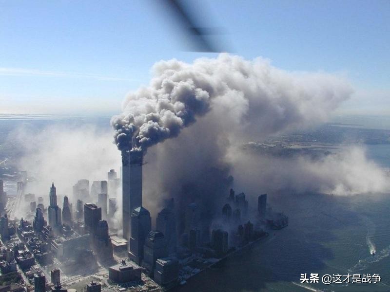 回顾当年的911事件，到底有多严重，能吓坏了全美国