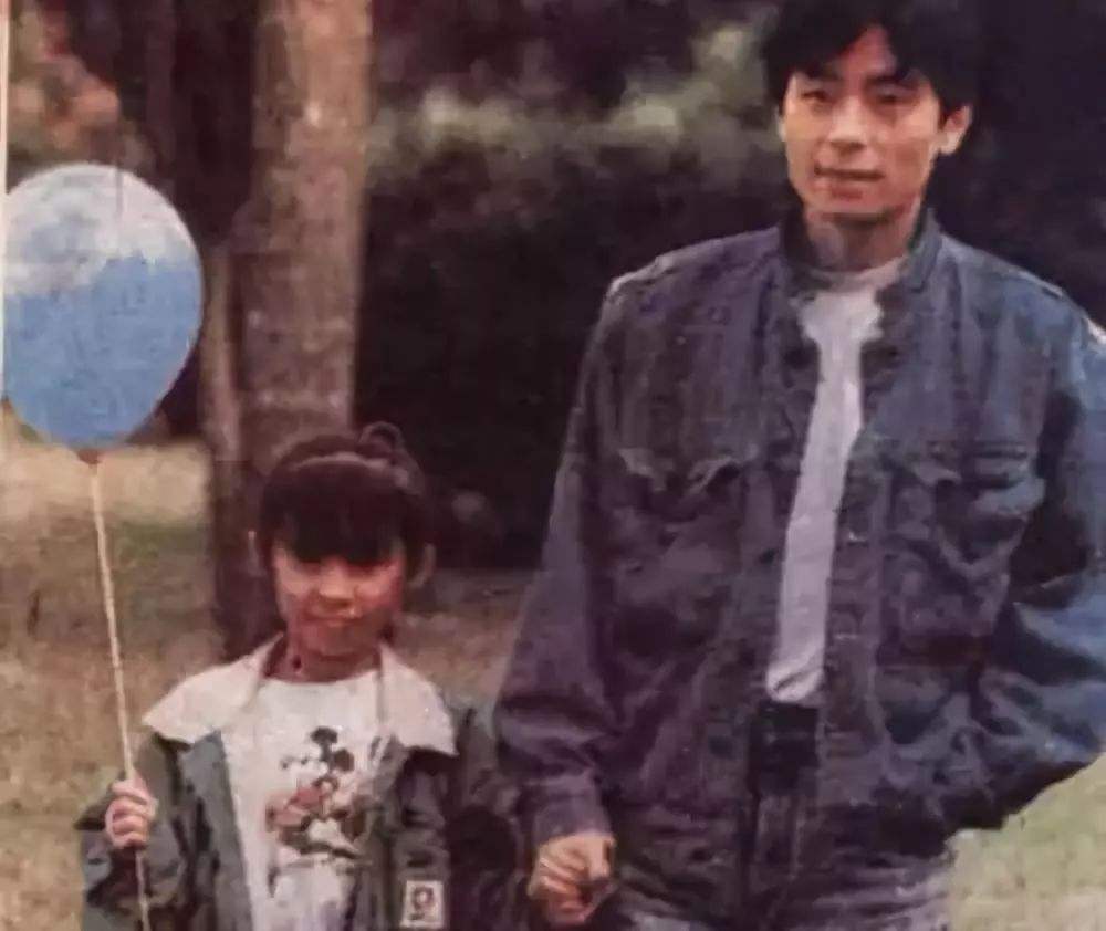 王杰被遗弃、被欺骗、被下毒…歌坛浪子的一生似乎都在苦难中度过