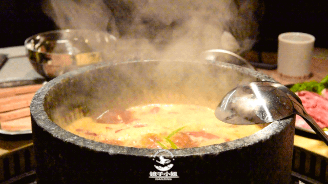 ⎾黑龙吃肉酒馆⏌新晋潮人打卡地，涮+烤+酒馆一站式嗨体验