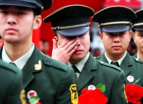 什么是志愿兵超期服役算是义务兵还是志愿兵