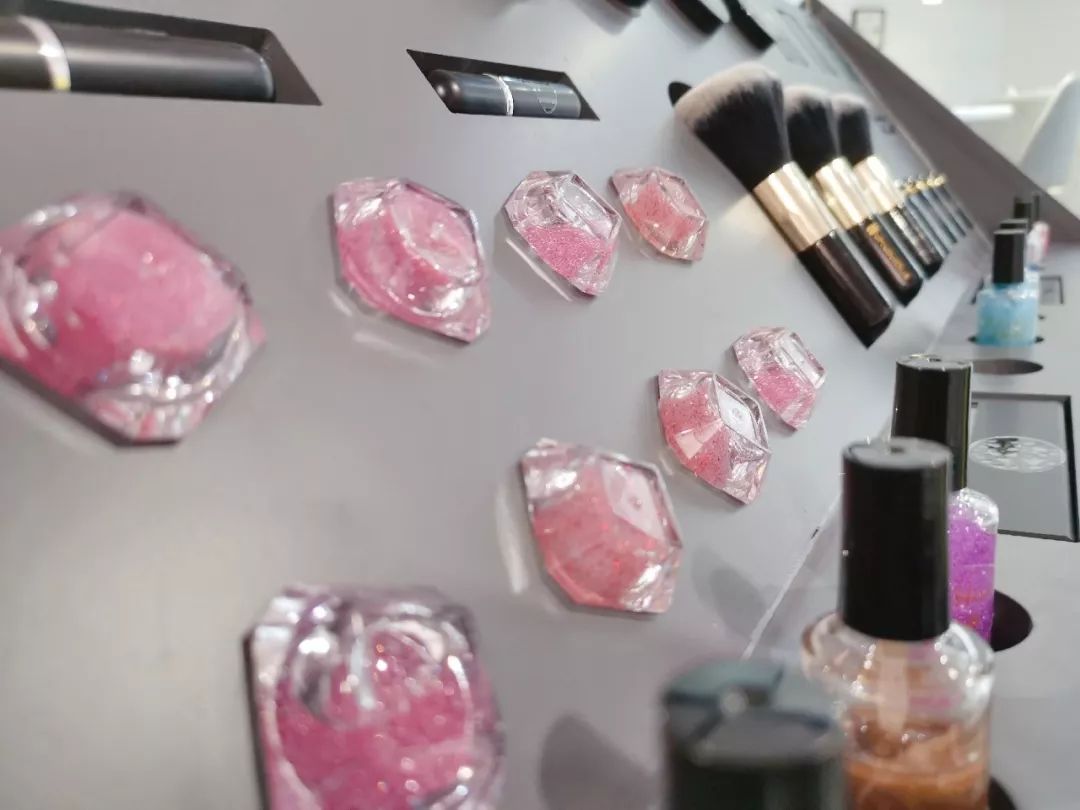 「郑州·二七万象城」这家700㎡梦幻双层亲子餐厅！谁来谁尖叫！