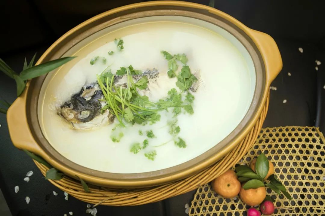 图片[6]-【天麻鲜鱼汤】做法步骤图 鲜香美味真过瘾 最后连-起舞食谱网