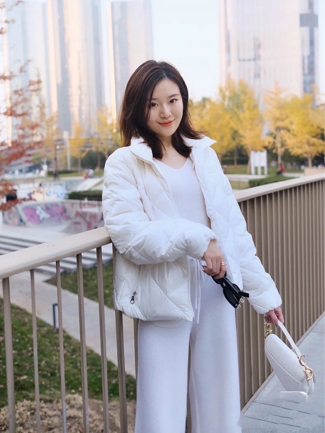 14°C需要穿羽绒服吗？怎样穿着更舒适，一起来看看吧