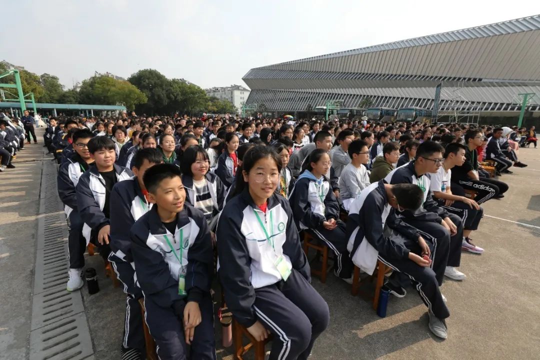 江苏省泗阳中学校花图片