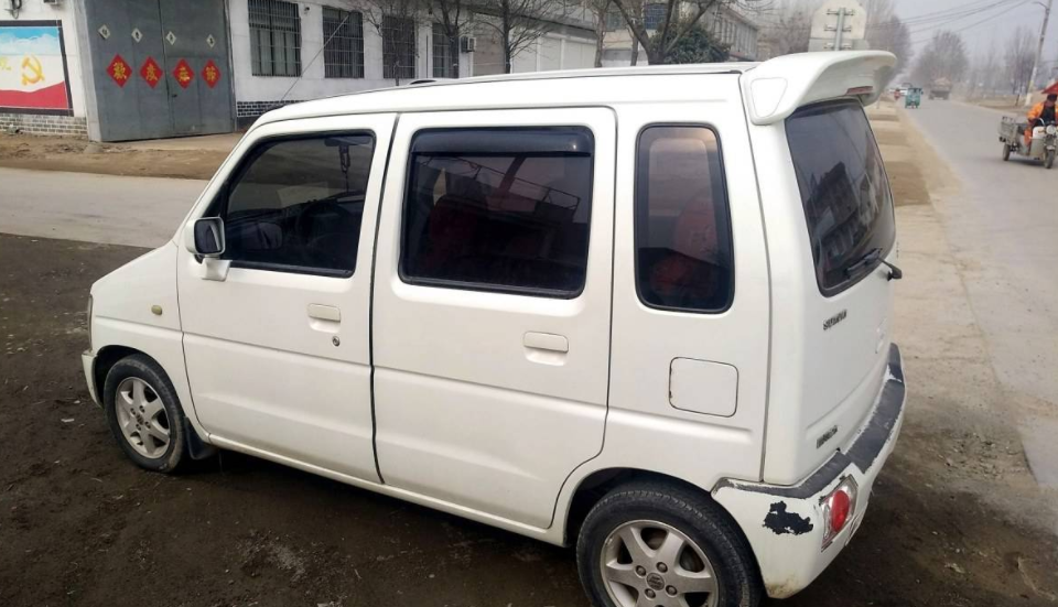 普通车和豪车碰撞，就只能家破人亡自认倒霉吗？