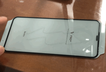 变着方法弄碎我的iPhone手机膜-17款钢化玻璃膜大横评