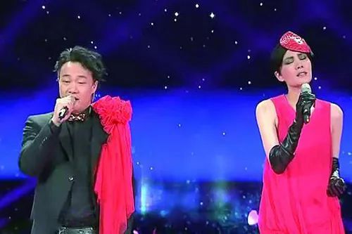 李亚鹏个人资料（李亚鹏的璀璨情史靠帅气征服了7个女人）