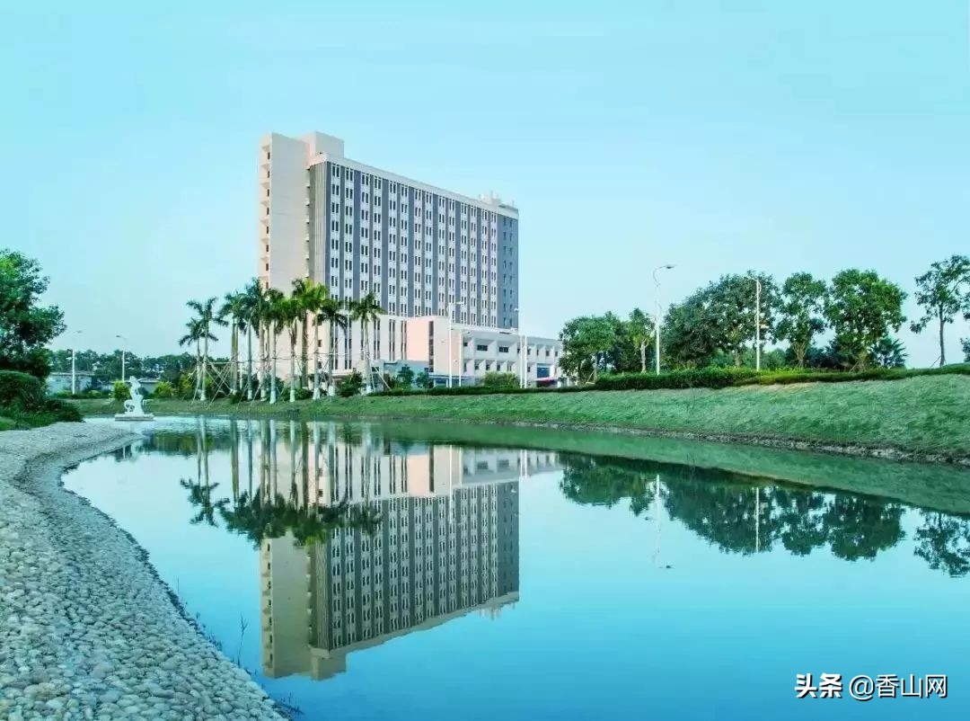 珠海这所大学，全是帅哥！我恋爱了！