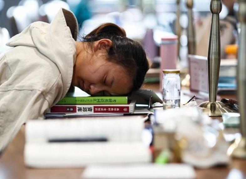 “考研”和“高考”谁更累？过来人的真实描述，看完太有代入感了