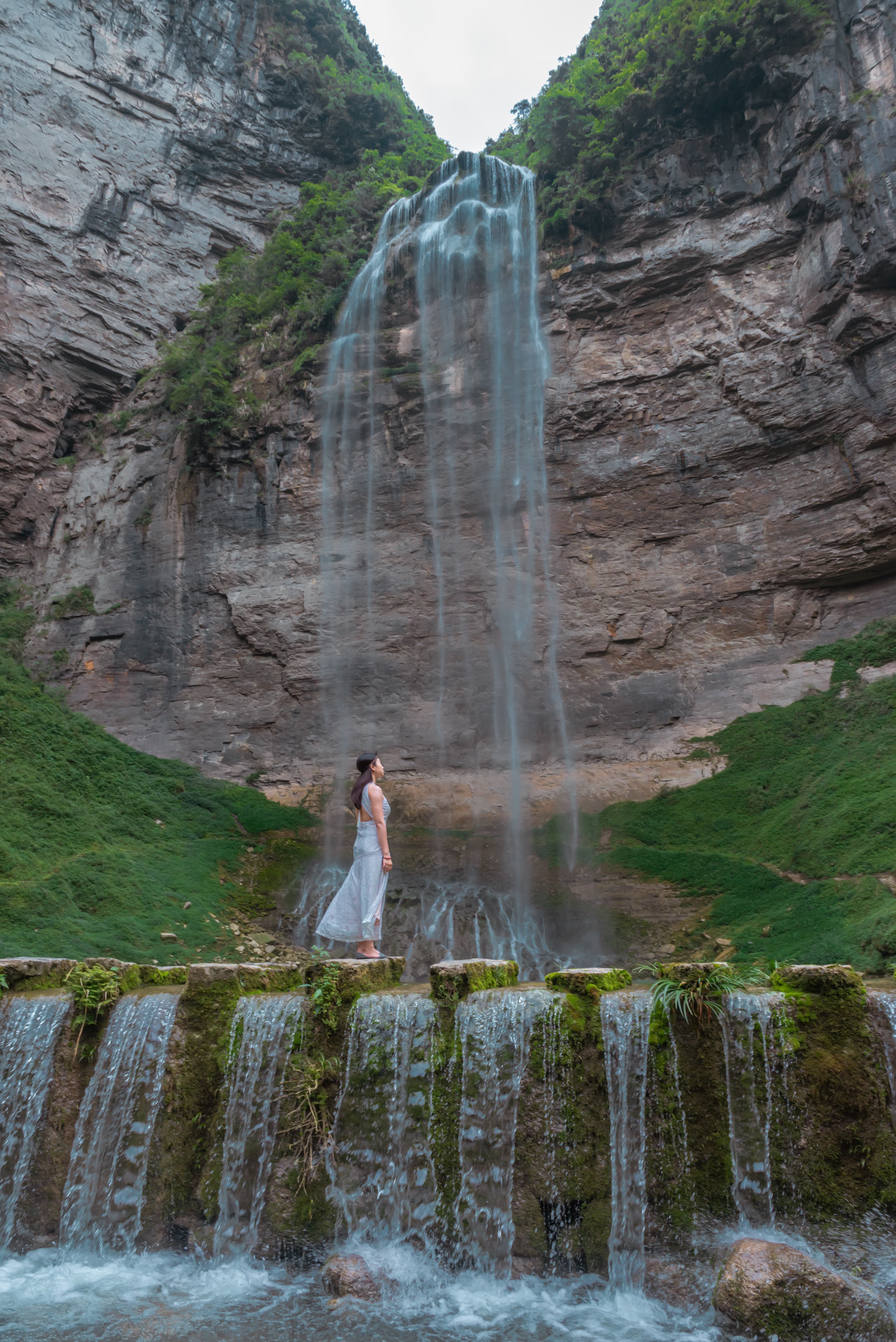 被低估太久的宝藏峡谷,隐藏着绝世风光,这个暑期必去
