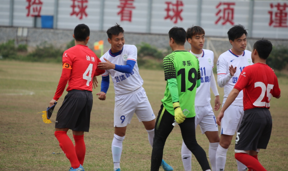 智诚足球队老板贵州智诚足球队