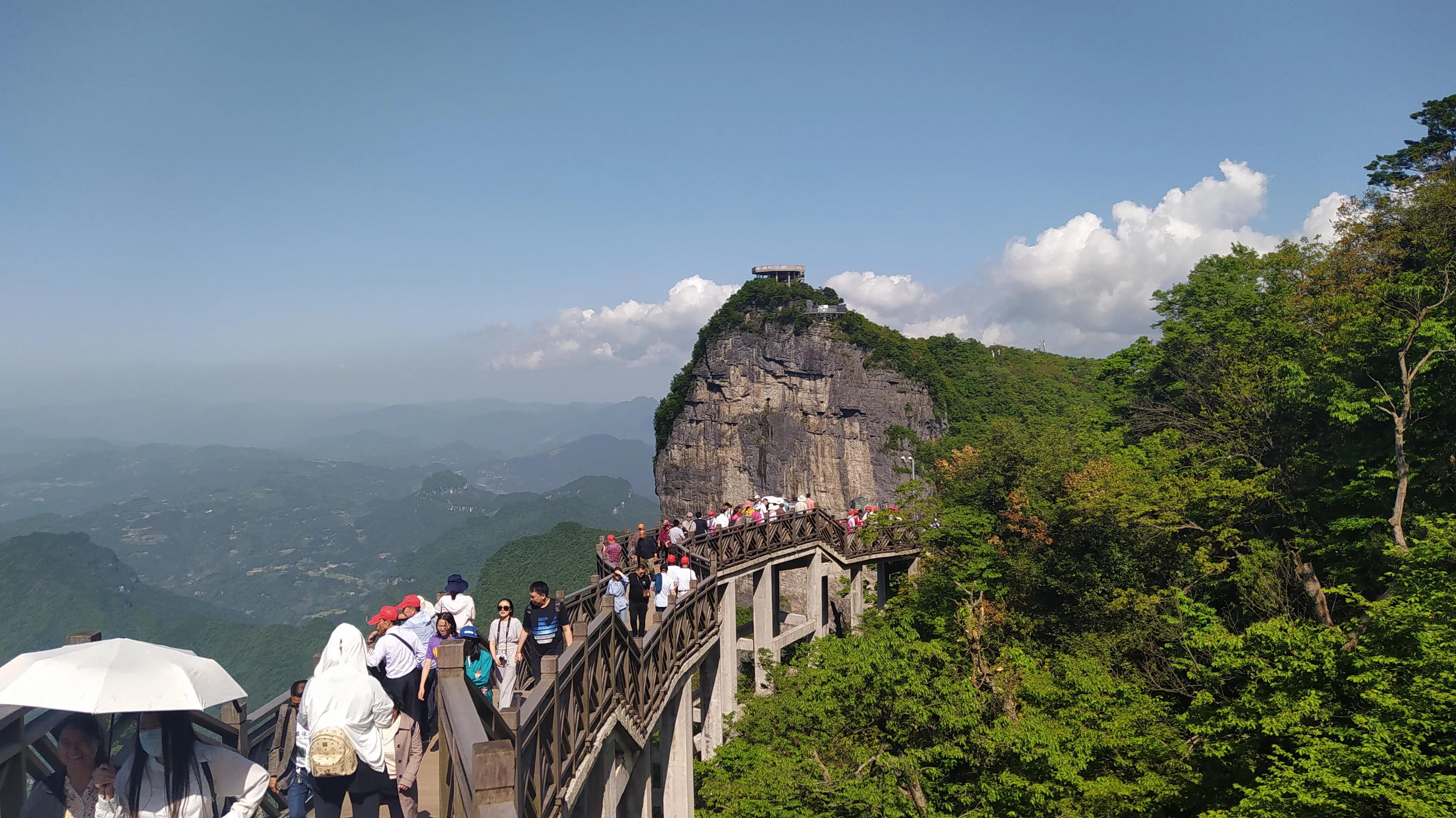张家界旅游攻略自由行攻略（到张家界自由行三日游攻略）