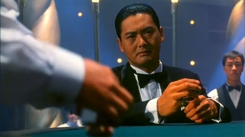 通过这些赌片,成就了赌坛世界的一代代人物,赌神,赌侠,赌圣,赌霸,赌王