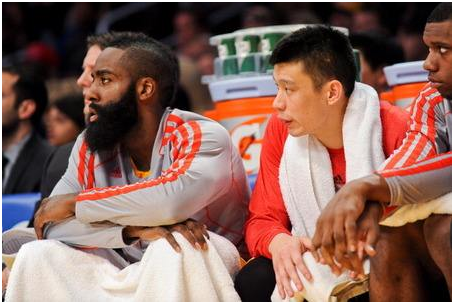 林書豪nba時期場均幾分（「深度」林書豪的NBA生涯：從NBA里最偉大的逆襲到不斷受傷的領袖）
