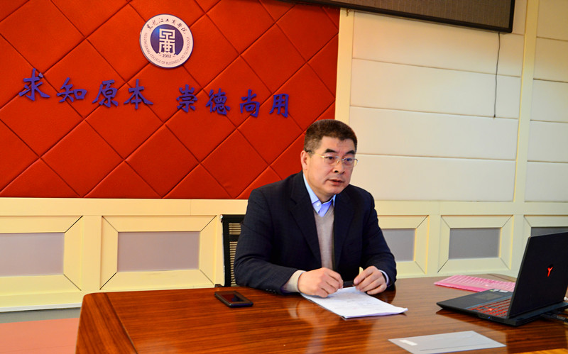 黑龙江民办高校上市！“夫妻学校”年入超1亿，要把学校开到美国