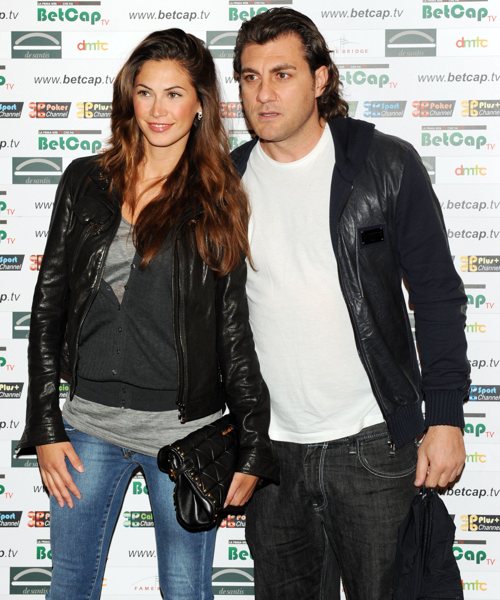 巴雷西老婆(亚平宁坦克感情史:球场杀手情场浪子,维埃里最爱的人到底