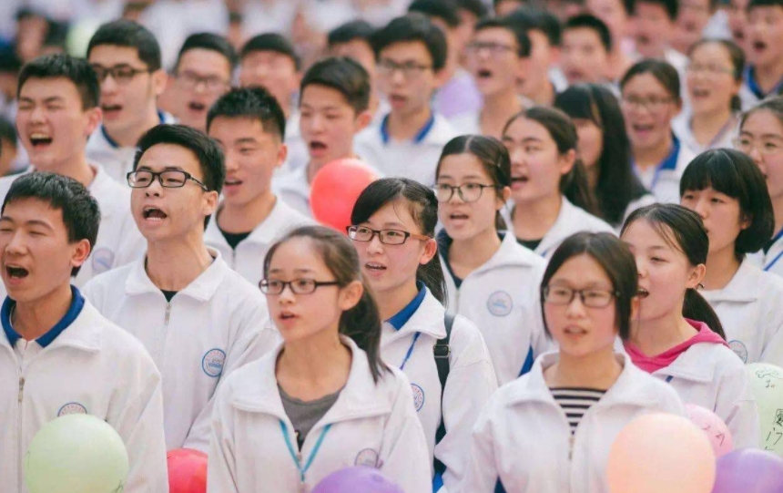 今年毛坦厂中学成绩出炉，仅一人考上清华，985学生也仅仅几十人