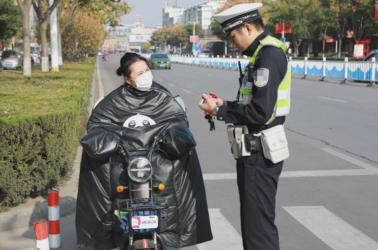 电动车绿牌、蓝牌、黄牌、白牌代表啥意思？怎么上？你都了解吗？