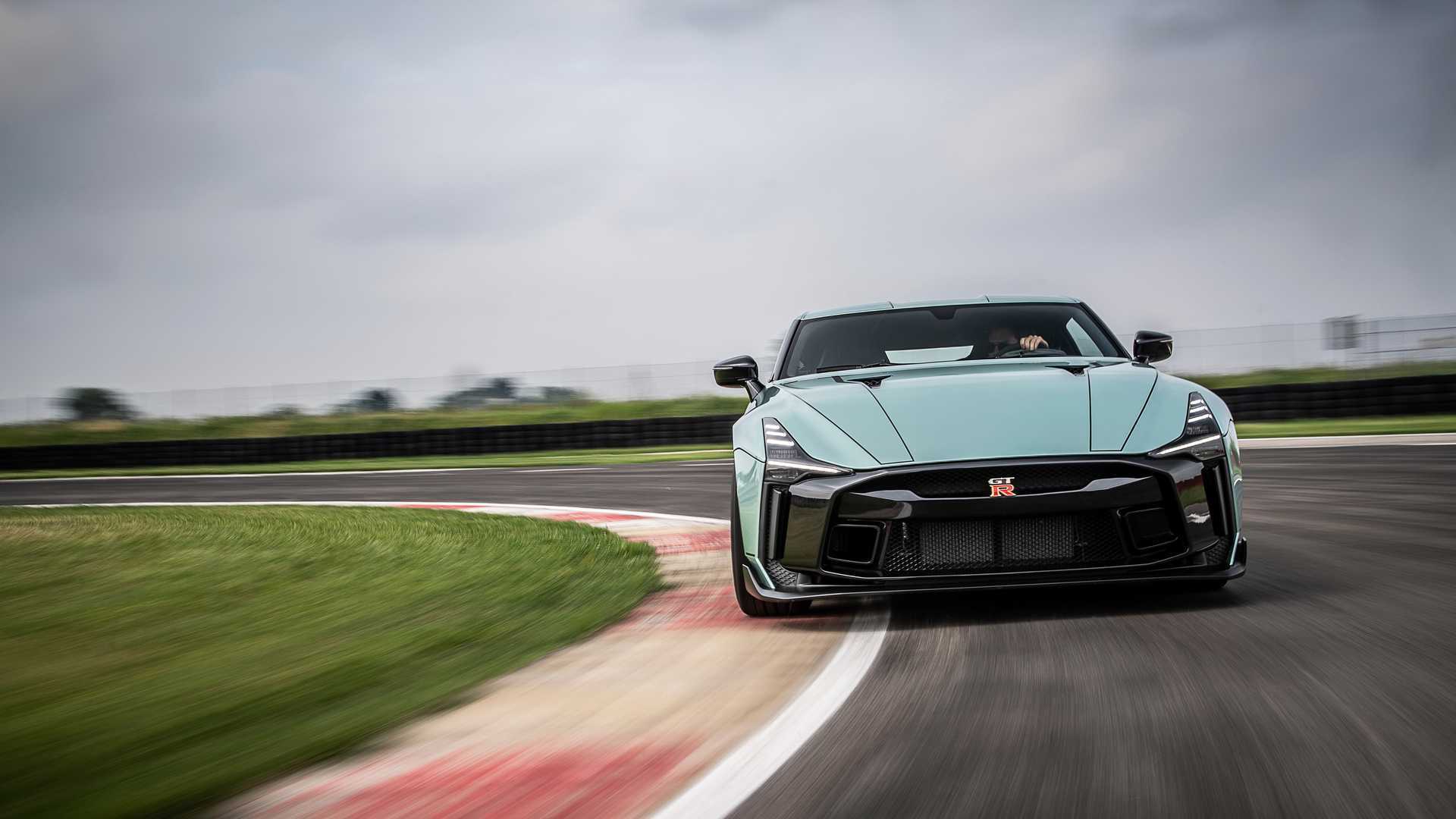 日产GT-R将于2023年发布 新R36增加48伏轻混