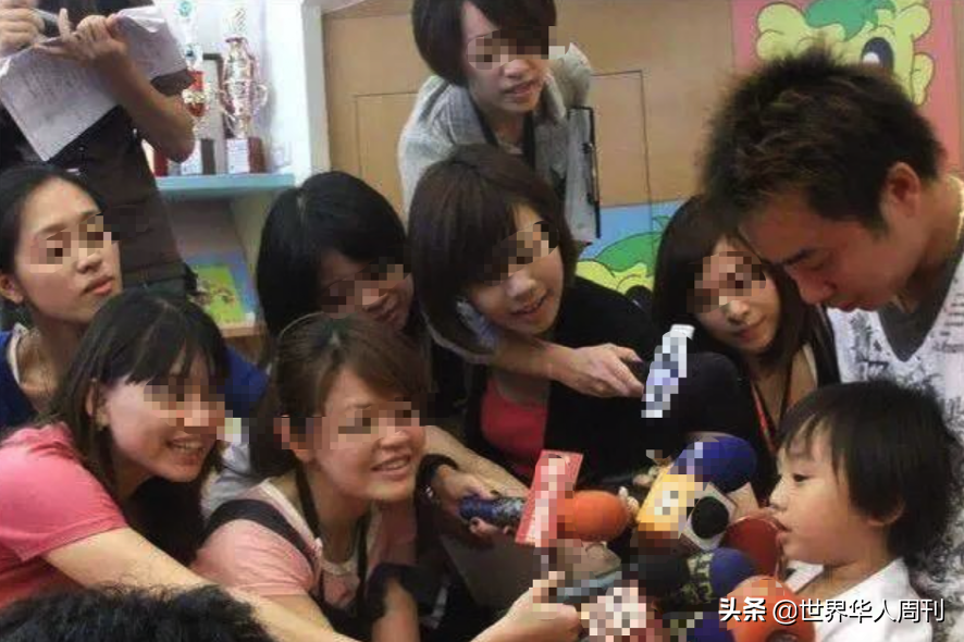 ​2岁出道年赚百万，被父母当提款机的童星小小彬，现状令人唏嘘