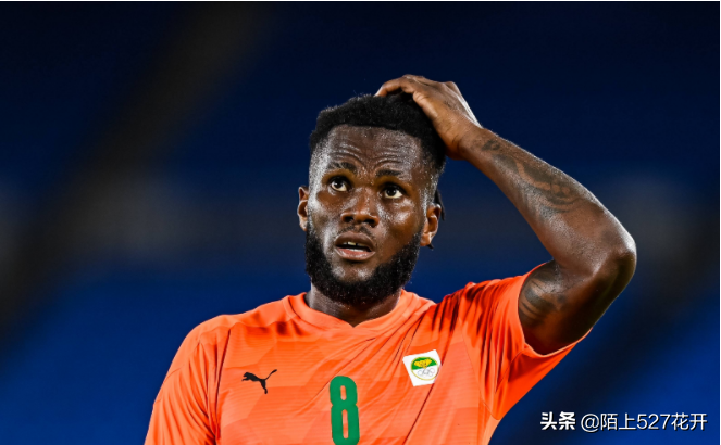 凯西可能不值800万欧元年薪(俊凯坐地起价!