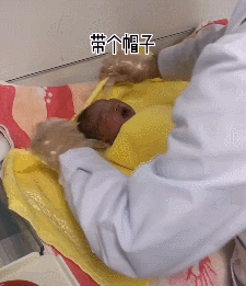 包宝宝(医生手把手教你“包”孩子，包被一裹就不哭，新手妈妈赶快收藏)