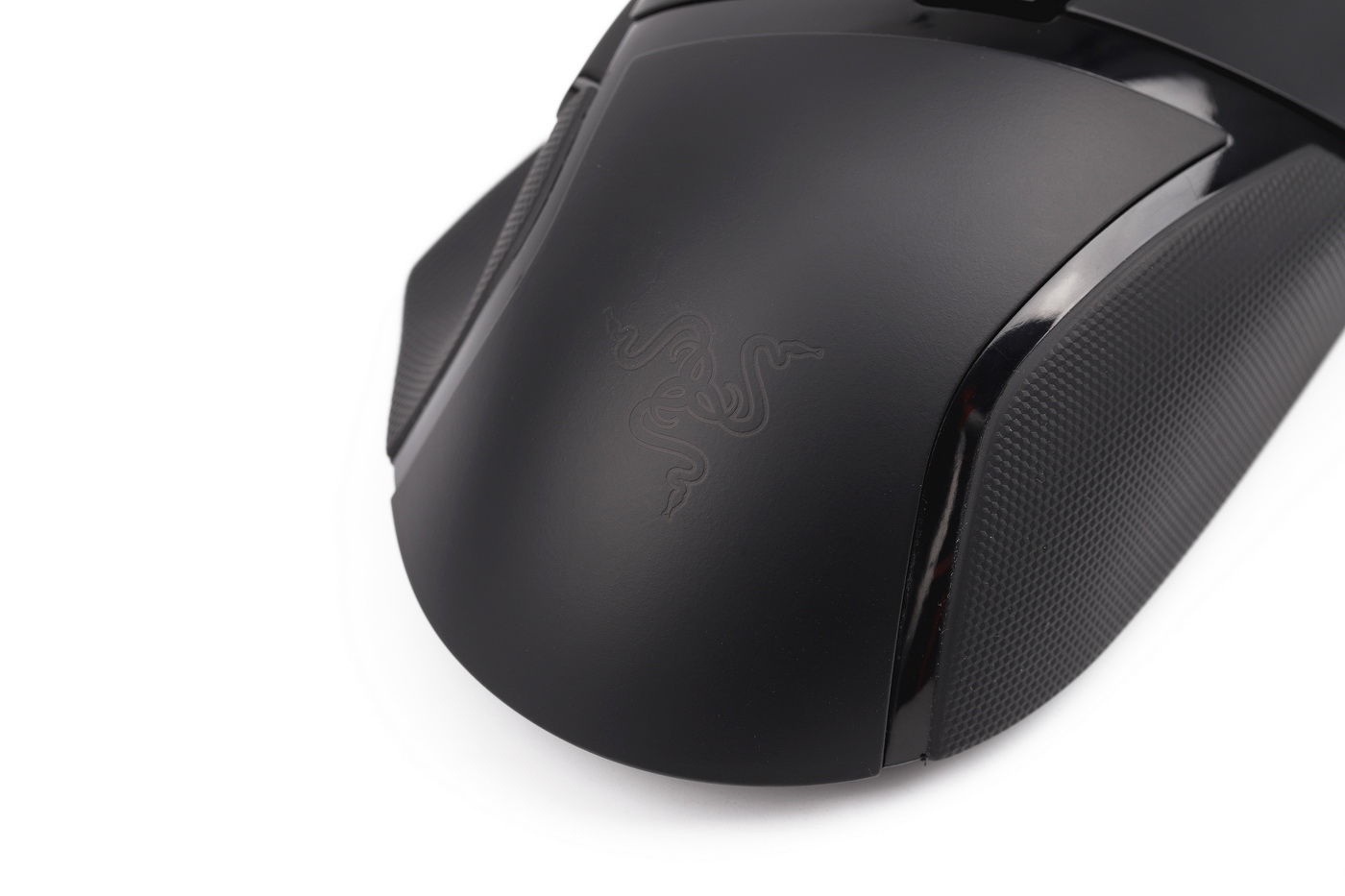 承前启后的旗舰,解读雷蛇巴塞利斯蛇「终极版」