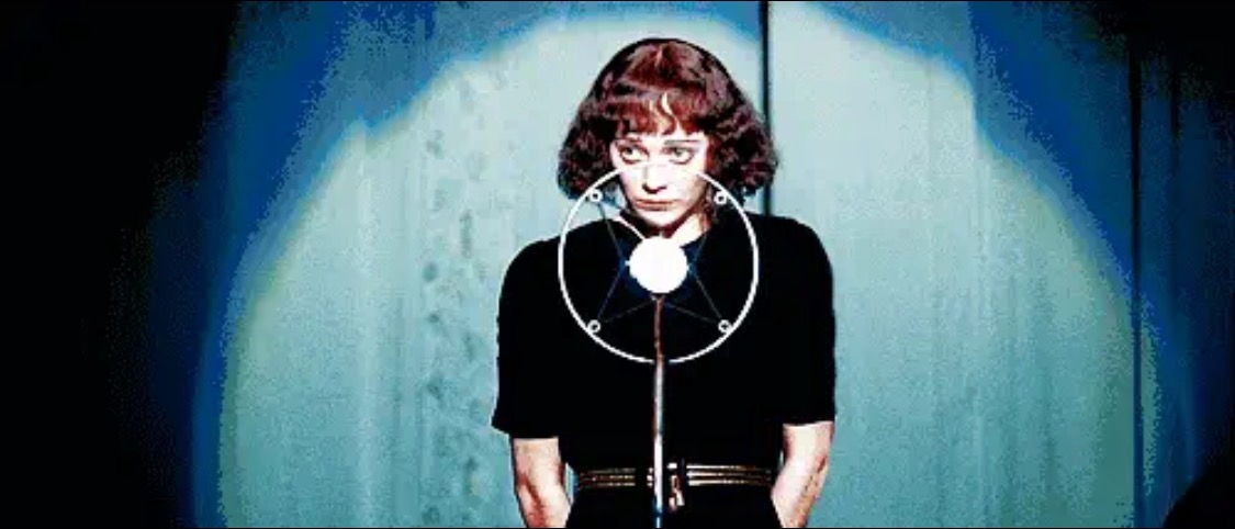 她是法国“人间富贵花”，演侏儒获奥斯卡影后，时尚圈香奈儿新宠