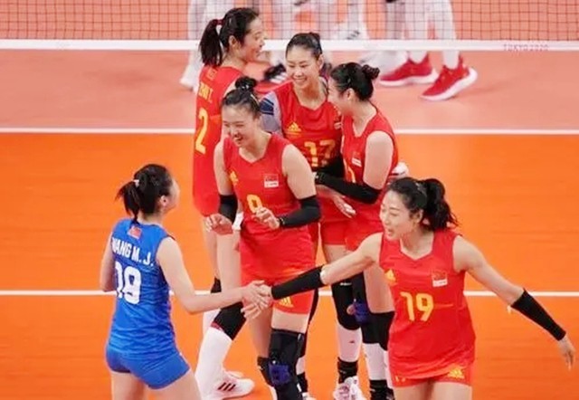 2003年女排世界杯中国vs(1977年中国女排3：0完胜日本队，赛后日本教练什么表现？)