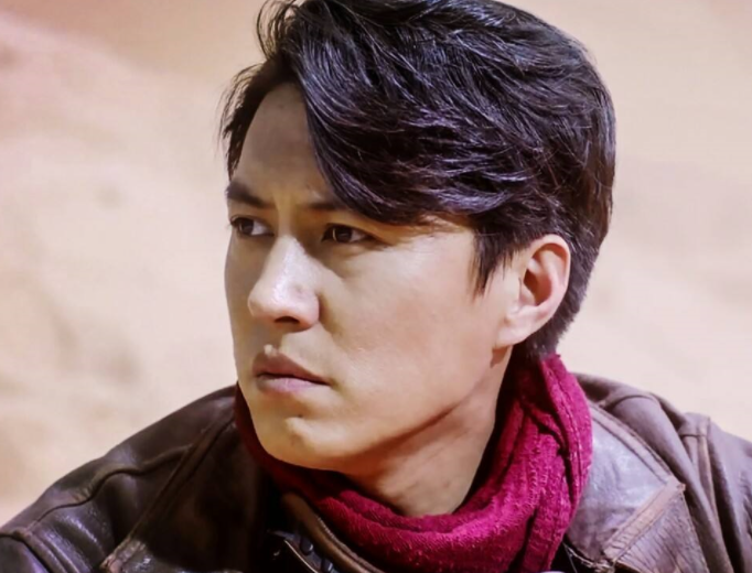 秘杀名单电视剧演员表(《伪装者》后,靳东更好看的谍战剧来了,搭档