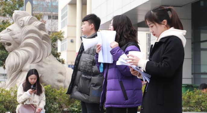 考研上岸后才知道，本专业和跨专业考研的区别，差的不是一星半点