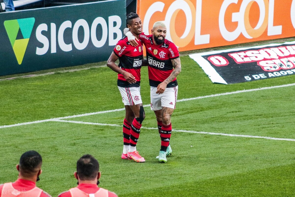 世界足球明星50名英文名（新赛季球迷必看II：21-22赛季百大知名球星绰号一览）