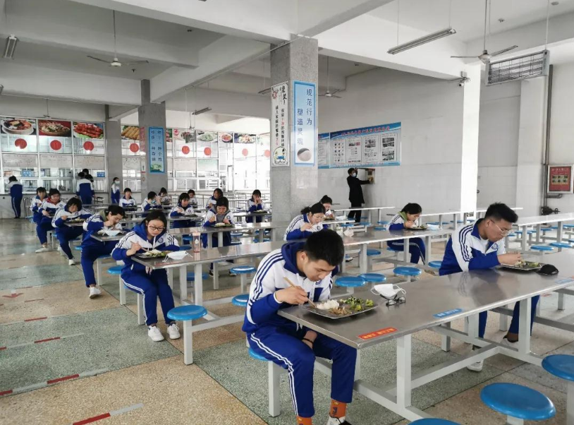 2021年新高考制度出炉，几类学生无法参加高考，与成绩高低无关