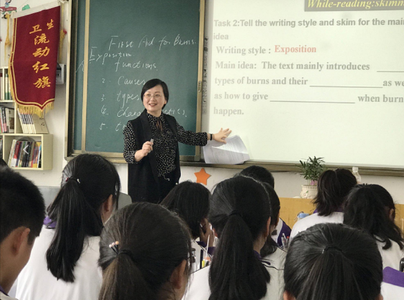 将英语“踢出”高考呼声越来越高，教育部回应，家长：这下放心了