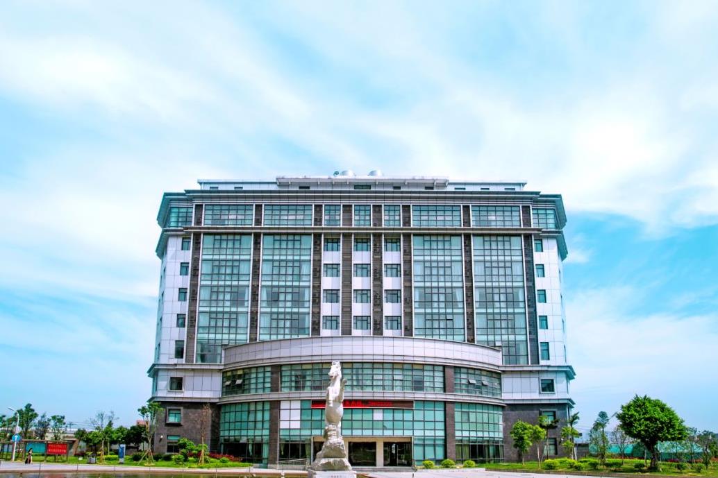 全国二线城市实力不错的四所独立院校，其中山东英才学院位居第一