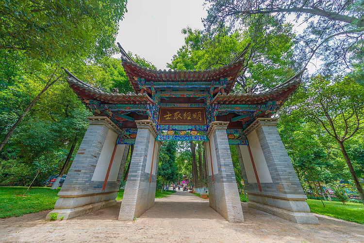 云南大学吞并红会医院后，成功获批临床医学！