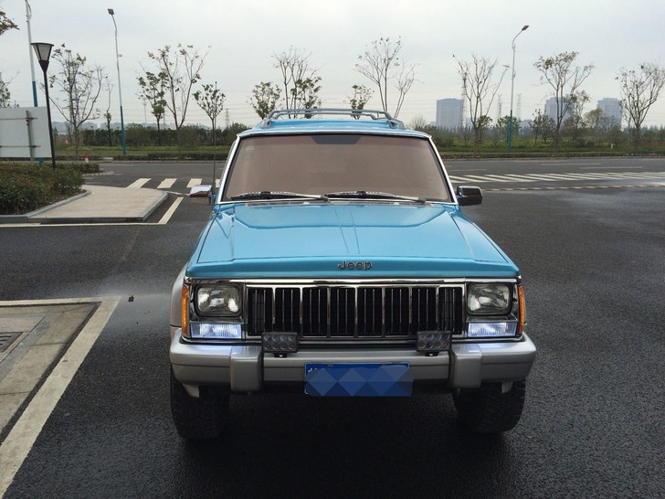 切诺基改装赛车图片(老车翻新自传篇:我的老车之路,一生信仰切诺基)