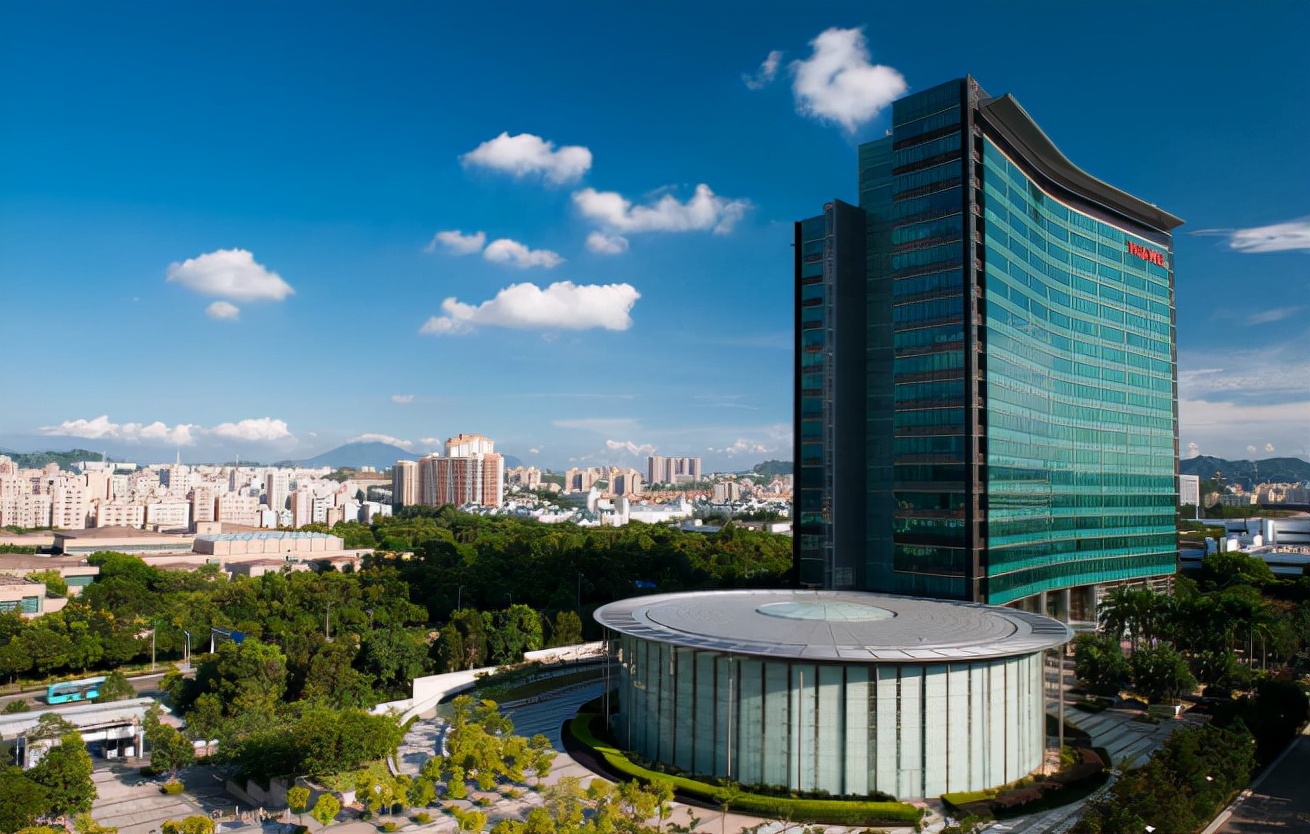 华为校招名单发布，52所高校榜上有名，双非学子也有机会拿高薪