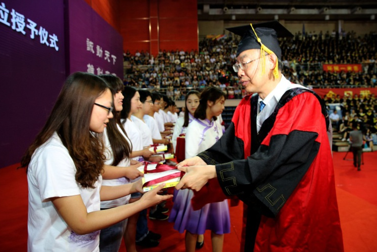 南方这所985大学，曾被称为亚洲第一，如今退步明显叫人惋惜