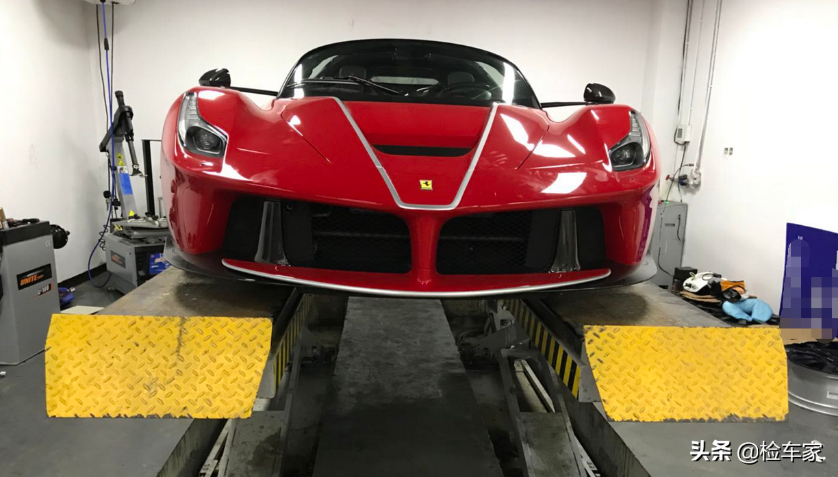 法拉利拉法赛车(新车2500万的法拉利LaFerrari，为何二手车却卖4000万？)